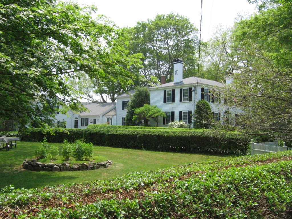 Candleberry Inn On Cape Cod Brewster Exterior photo